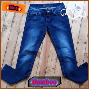 🔥Super cute size 3/4 Bamboo jeans . 🔥